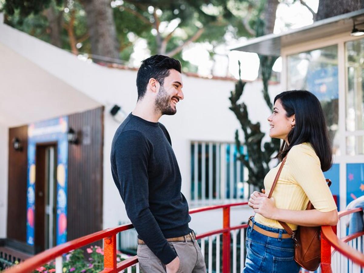 how to talk to guy friend