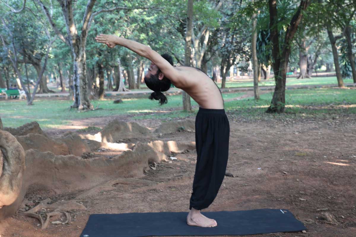 Hastha Utanasana