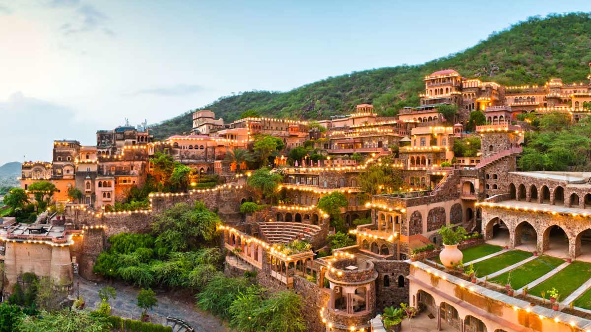 Neemrana Fort