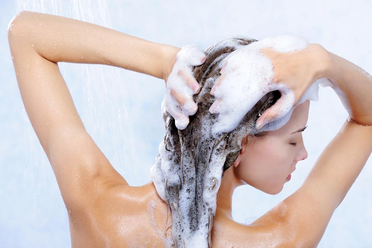 why do we need anti dandruff shampoo in hindi