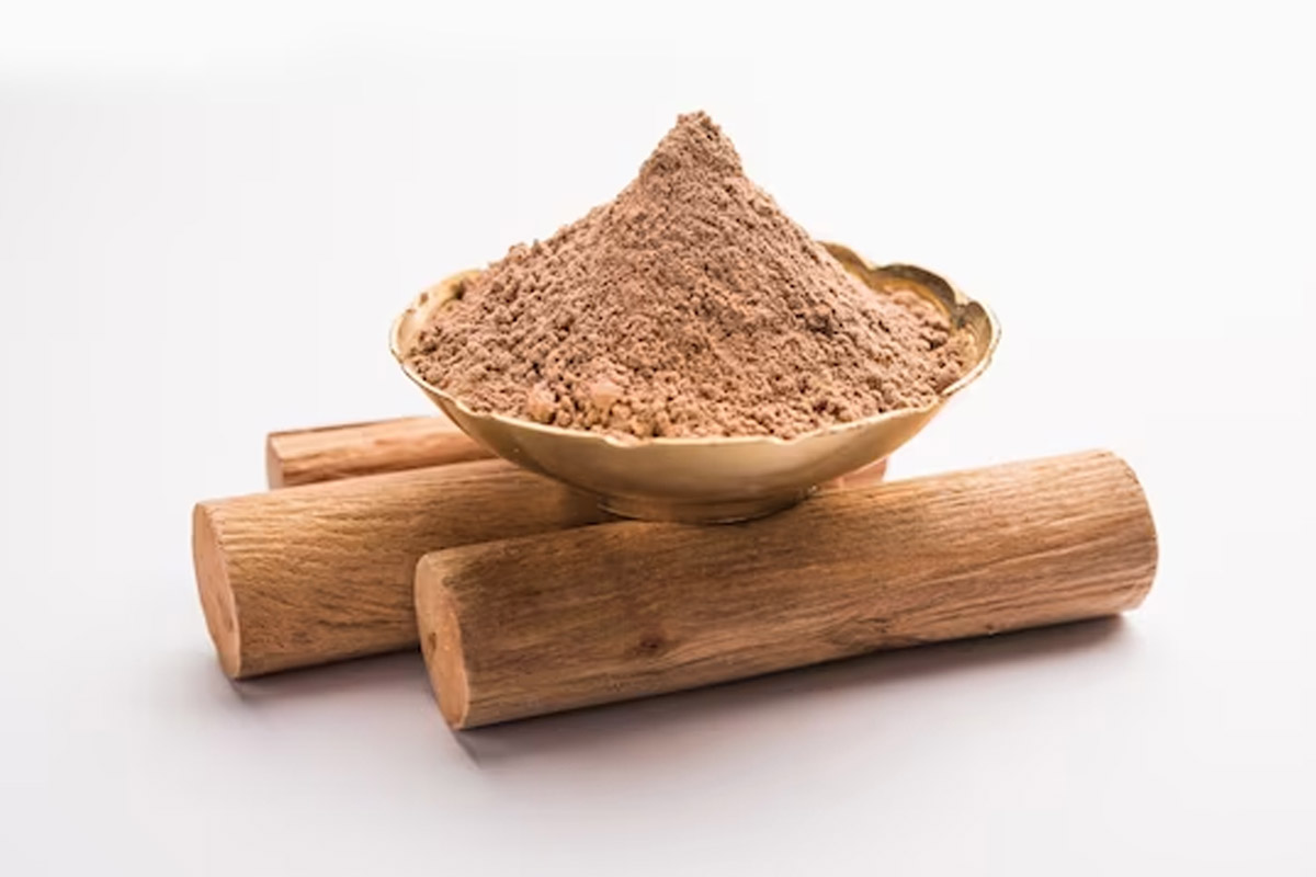 Chandan powder for soften underarms