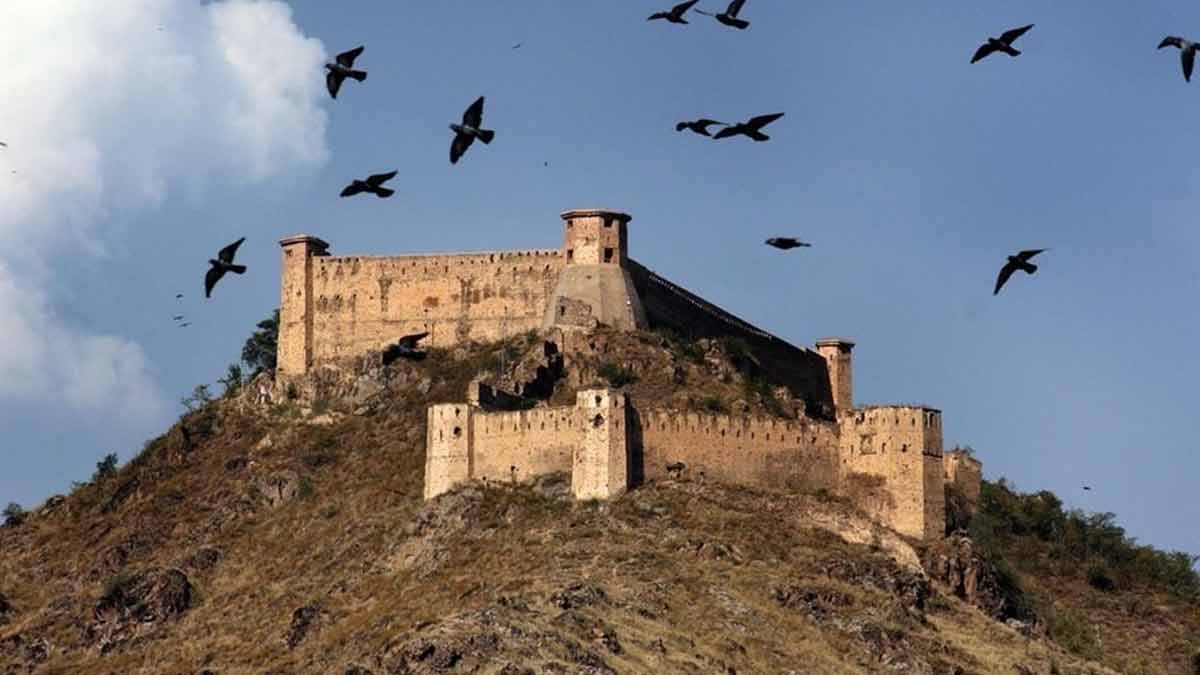 Hari parbat fort history in hindi ()