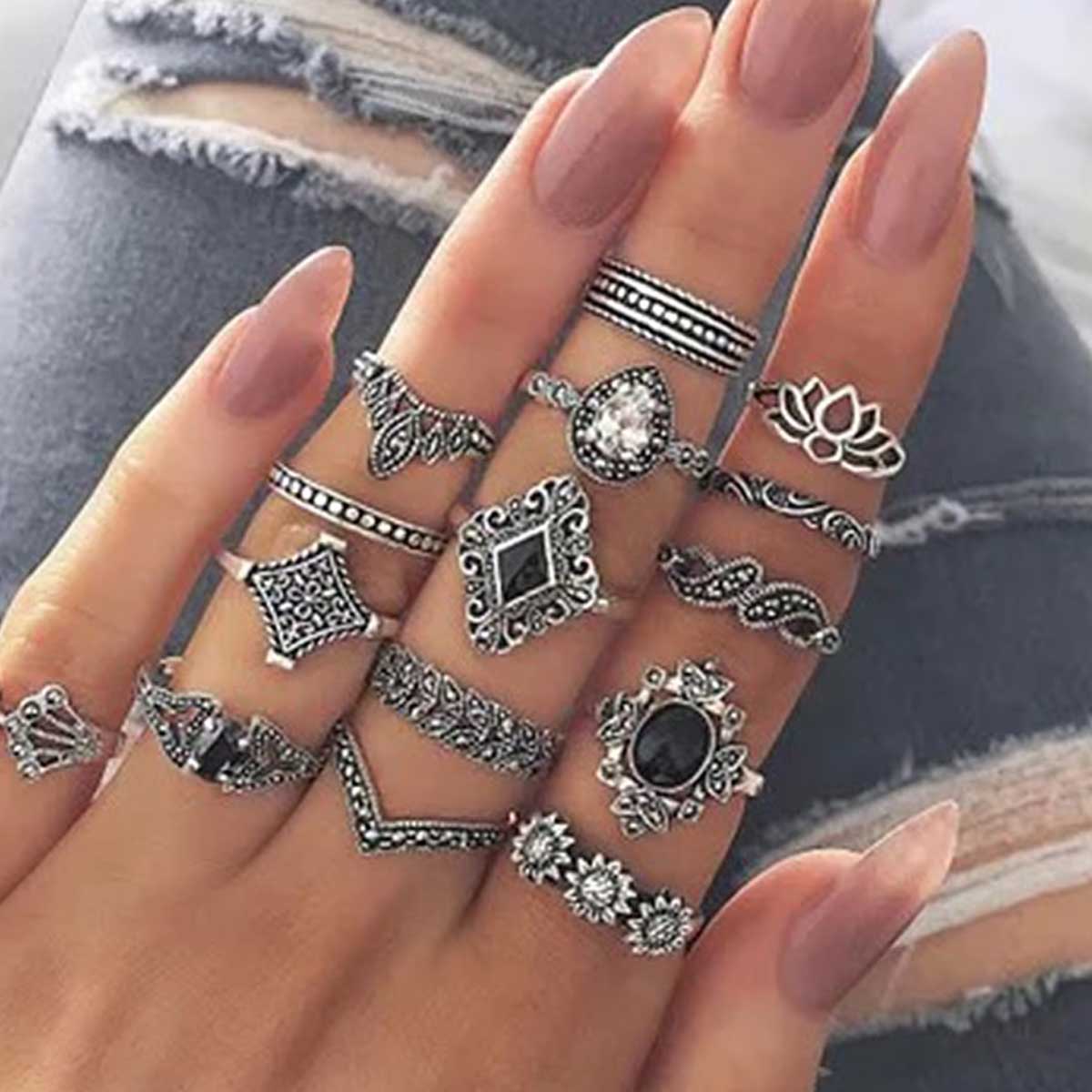 Ring style with short dress