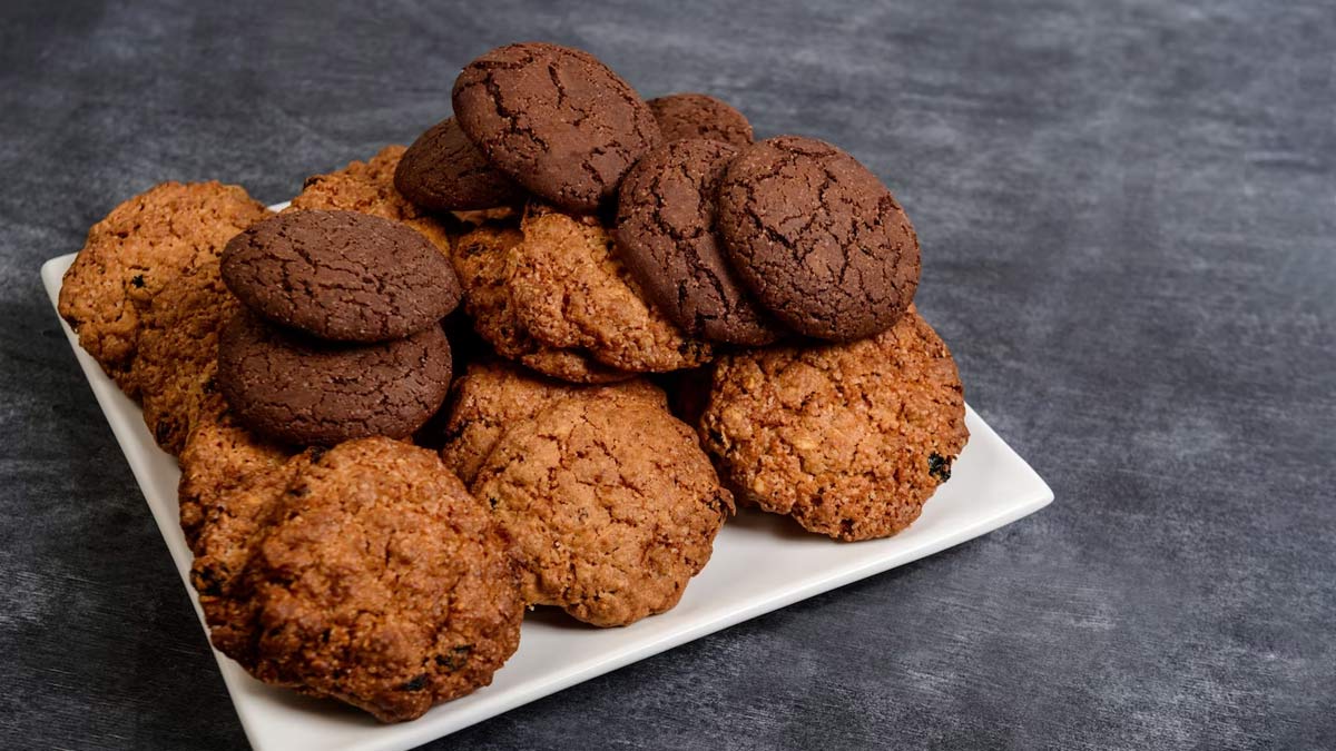 jaggery and rice flour sweet for rakshabandhan