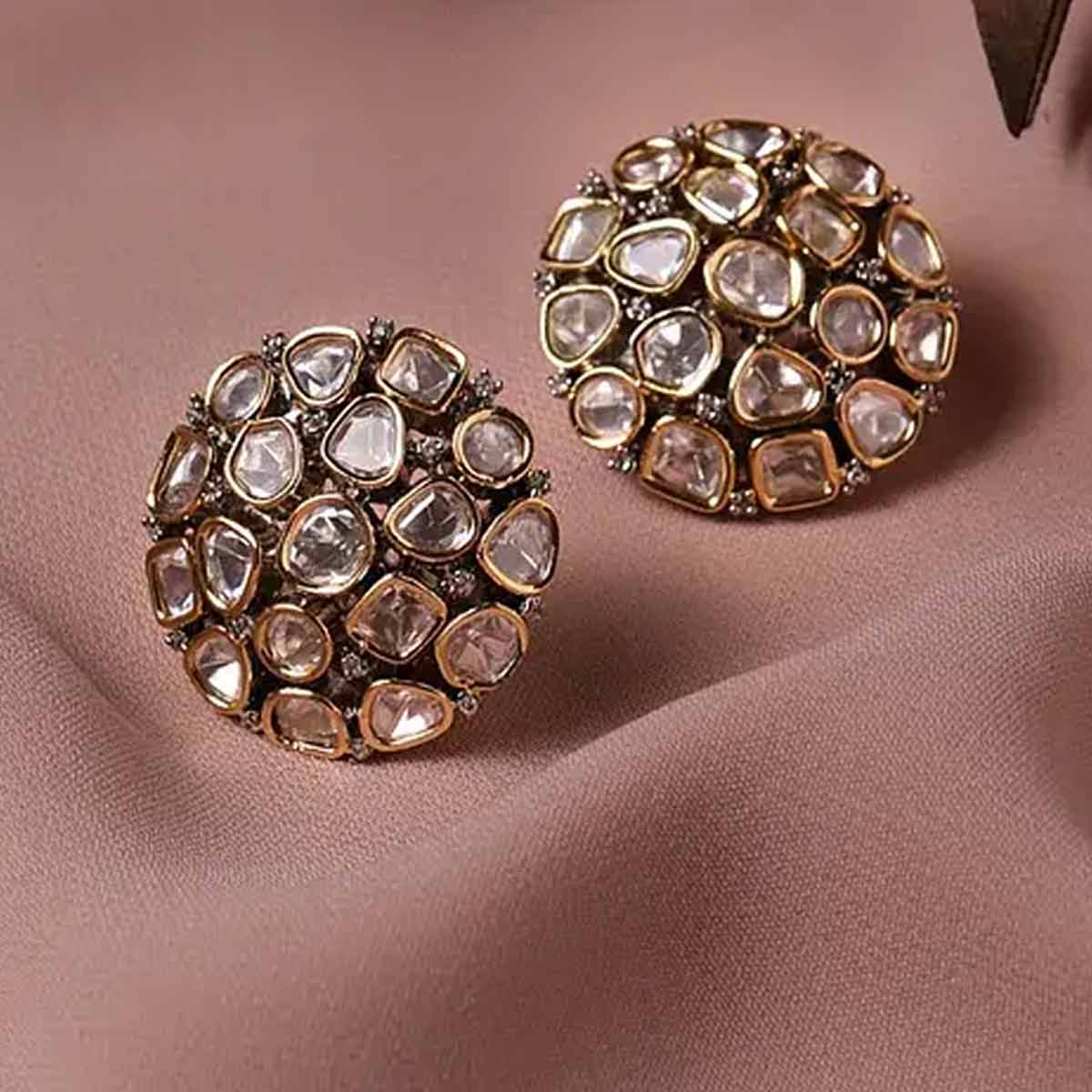 stud kundan earrings