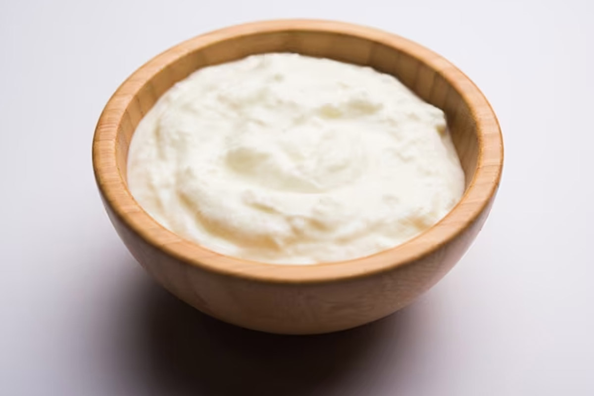 benefits of eating curd