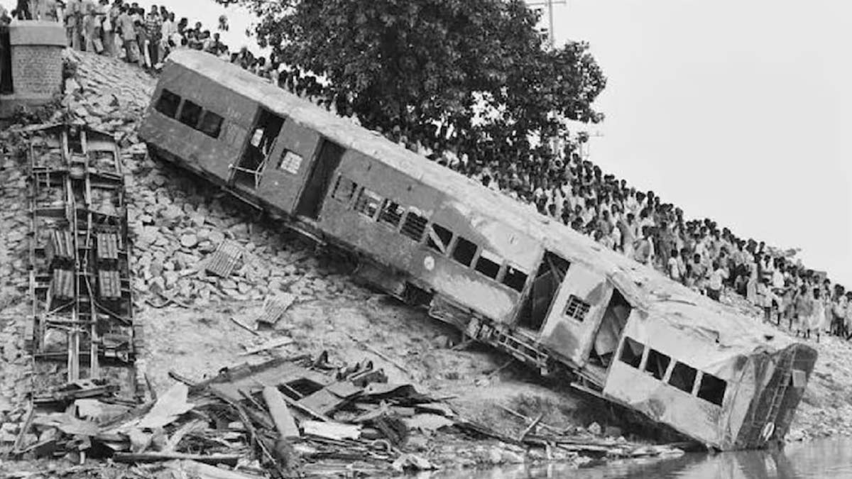 bihar train accident