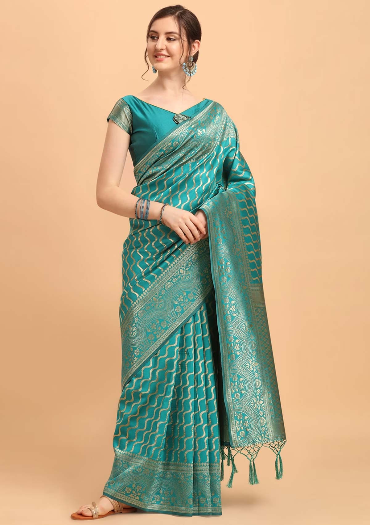 leheriya gree saree