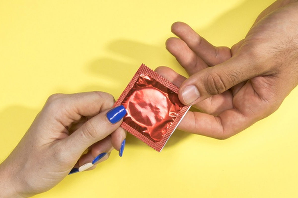 condom and contraception