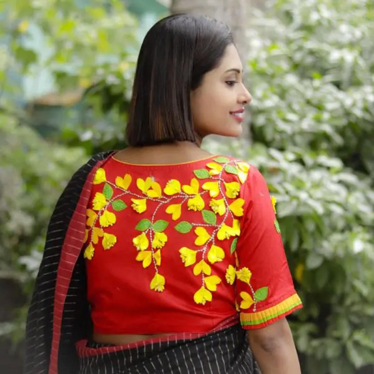 designs for saree