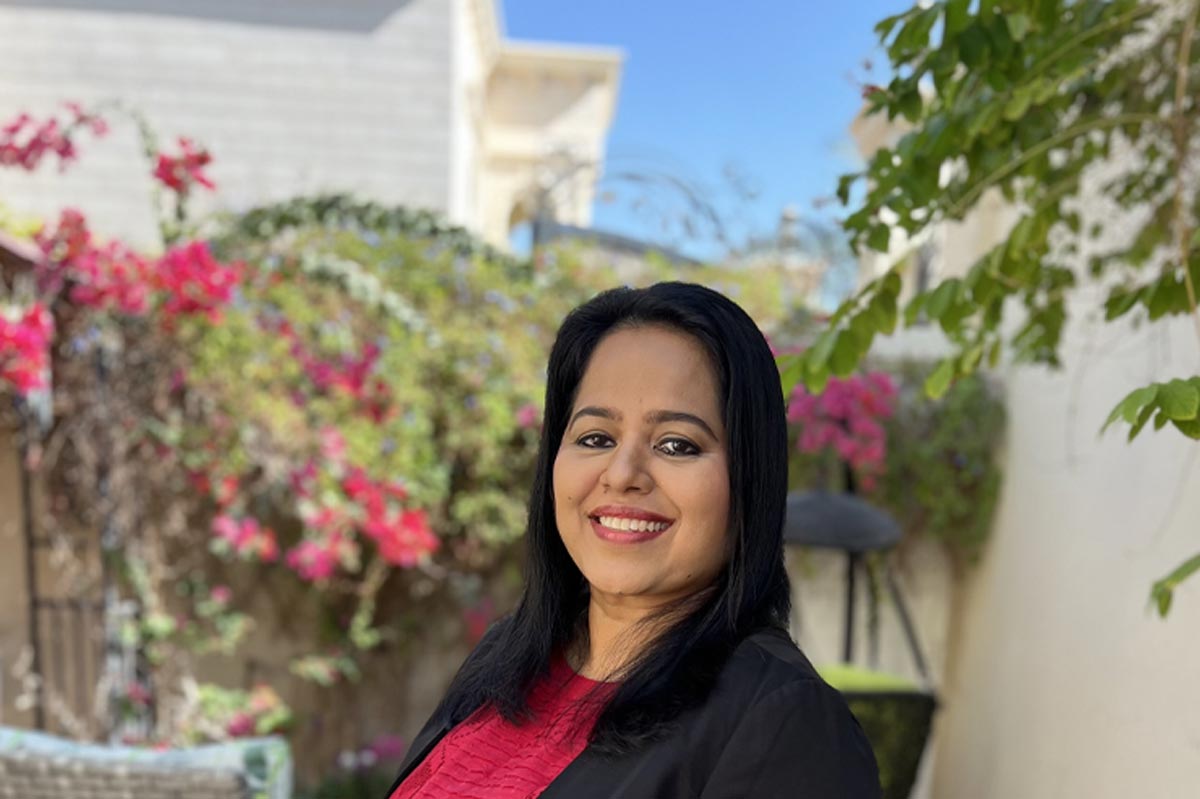 elizabeth thomas founder