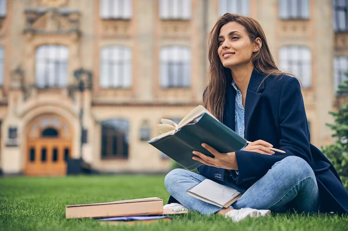 post graduation list of scholarship for indian students who want to study abroad