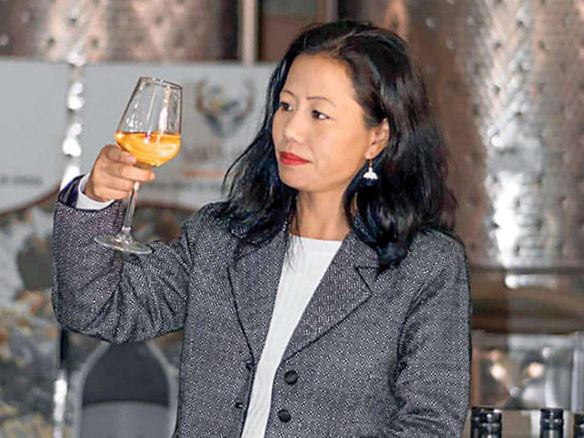 tage rita and her wine