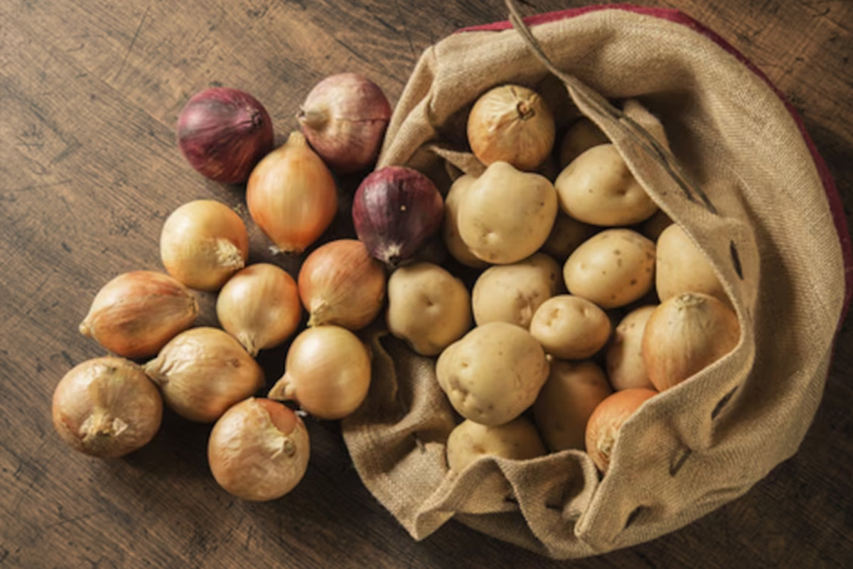 ways to prevent potatoes from sprouting in summer