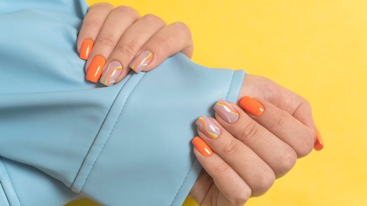 Coral nail colour design