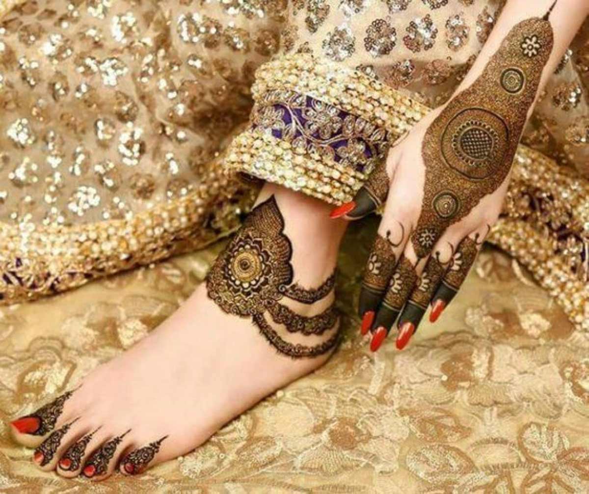 Jewellery anklet mehndi designs