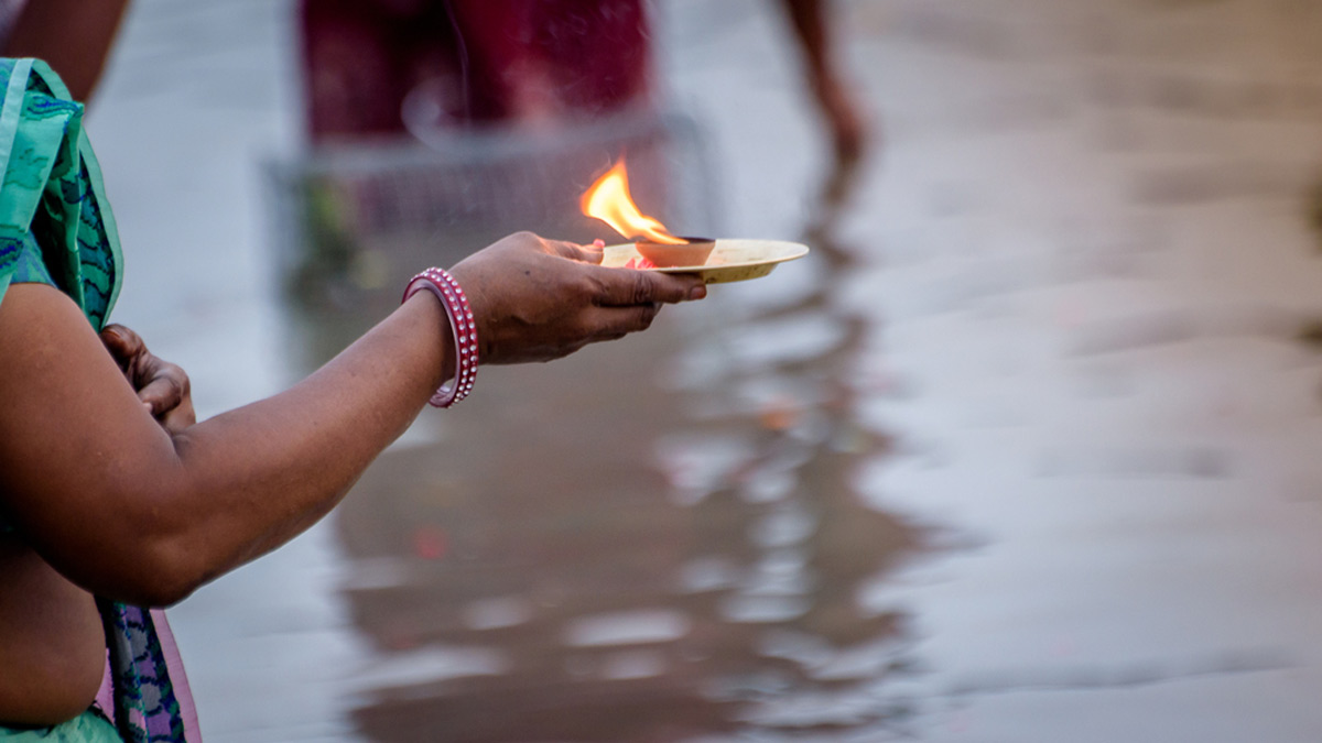 Ganga Dussehra 2023 कब ह गग दशहर जन शभ महरत पज वध और