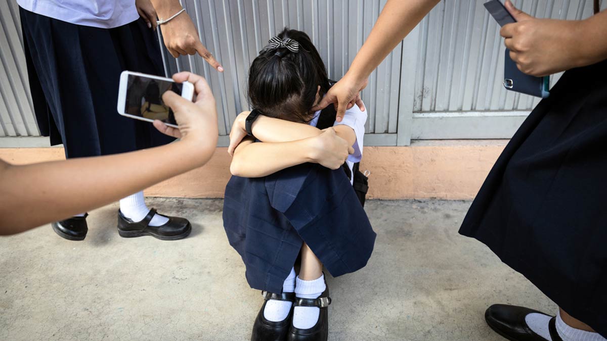 how to boost morale of kids who get bullied