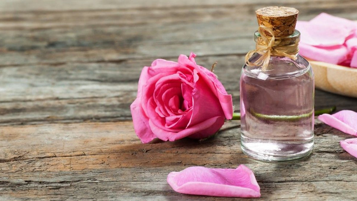 how to make rose water face mist