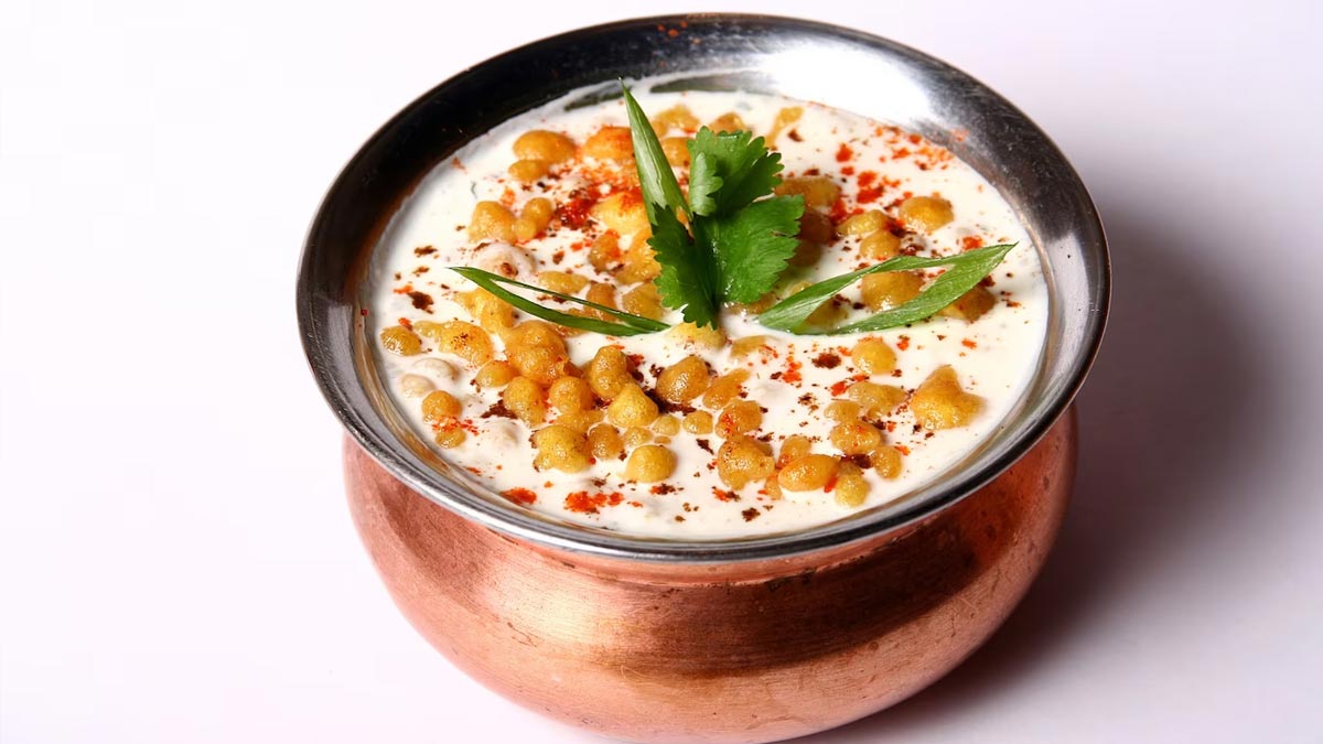 jakhiya tadka in raita