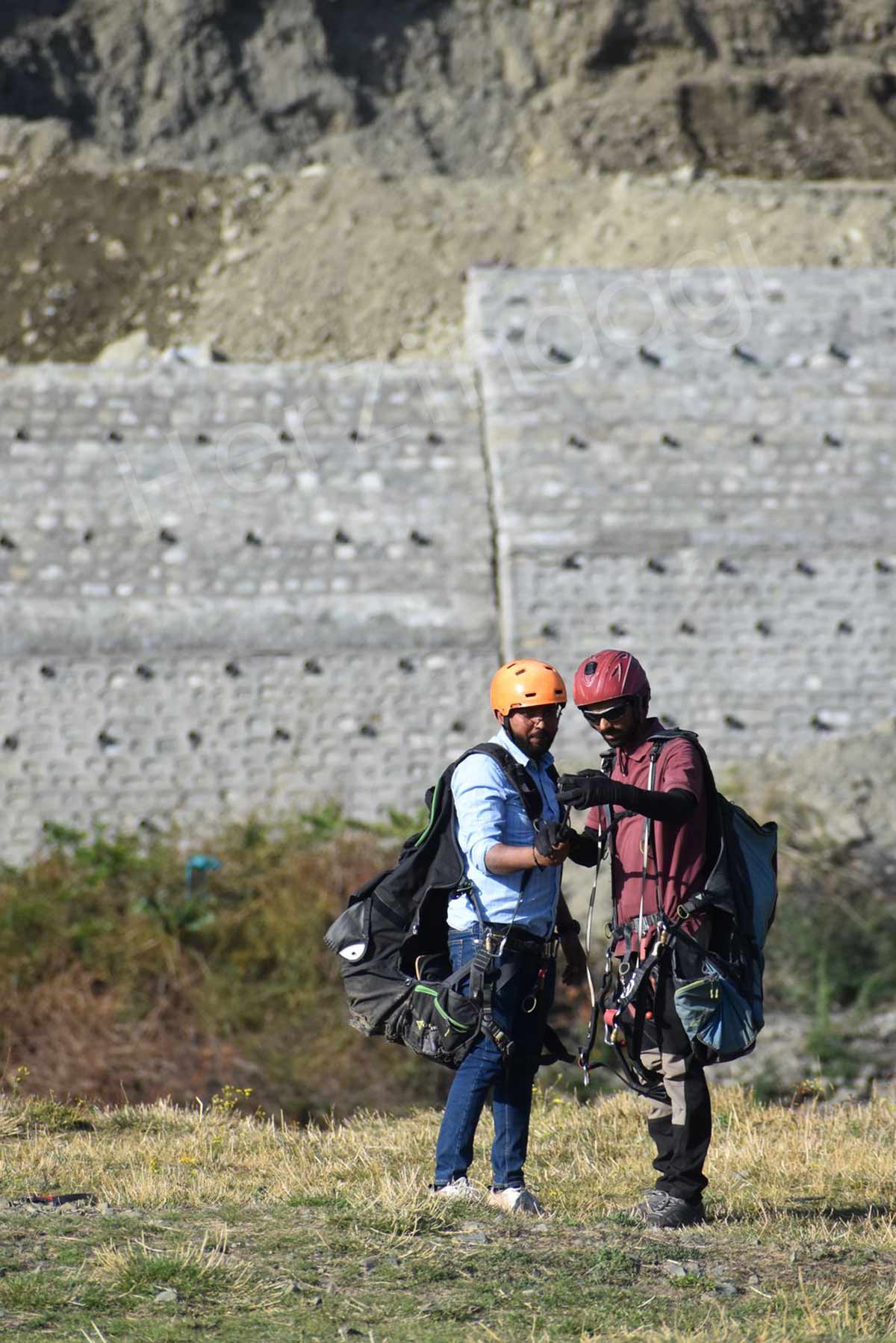 know paragliding tips and tricks