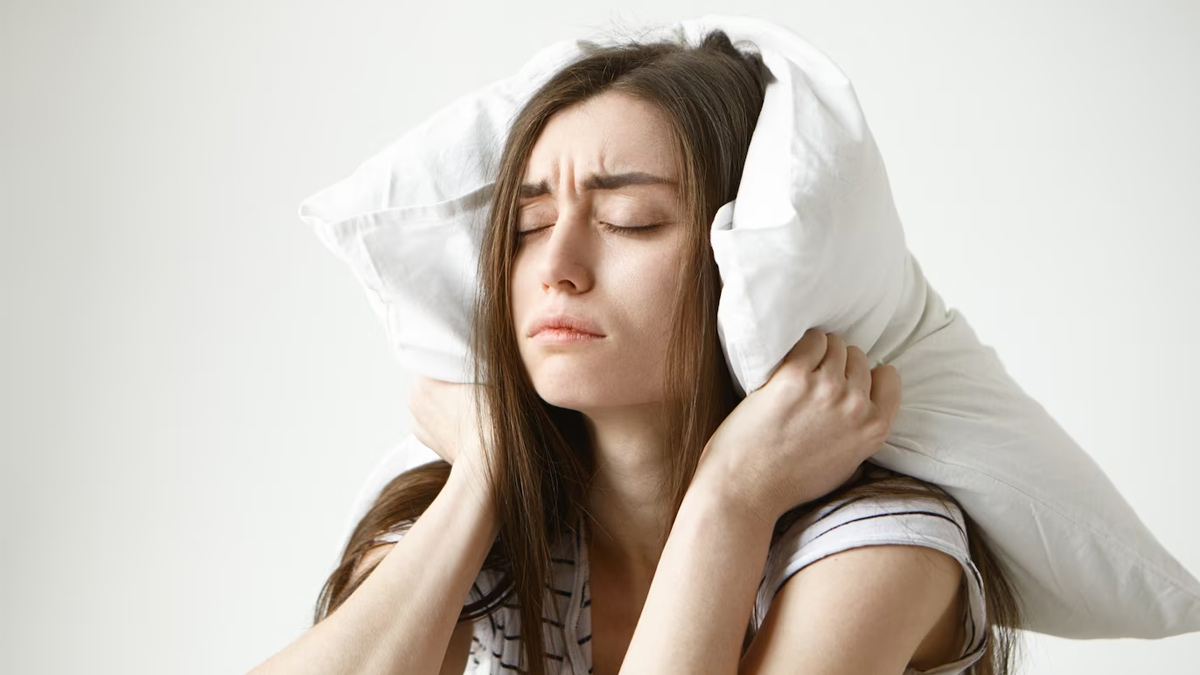 physical signs of not eating enough