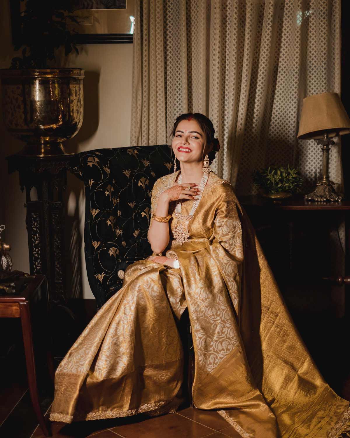 rubina dilaik saree look