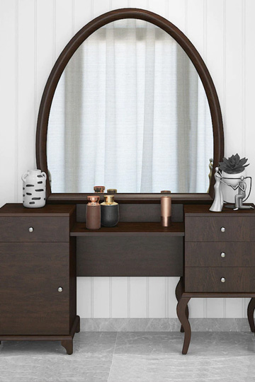 Dressing Table Cleaning