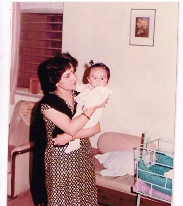 Where is from kartik aaryan