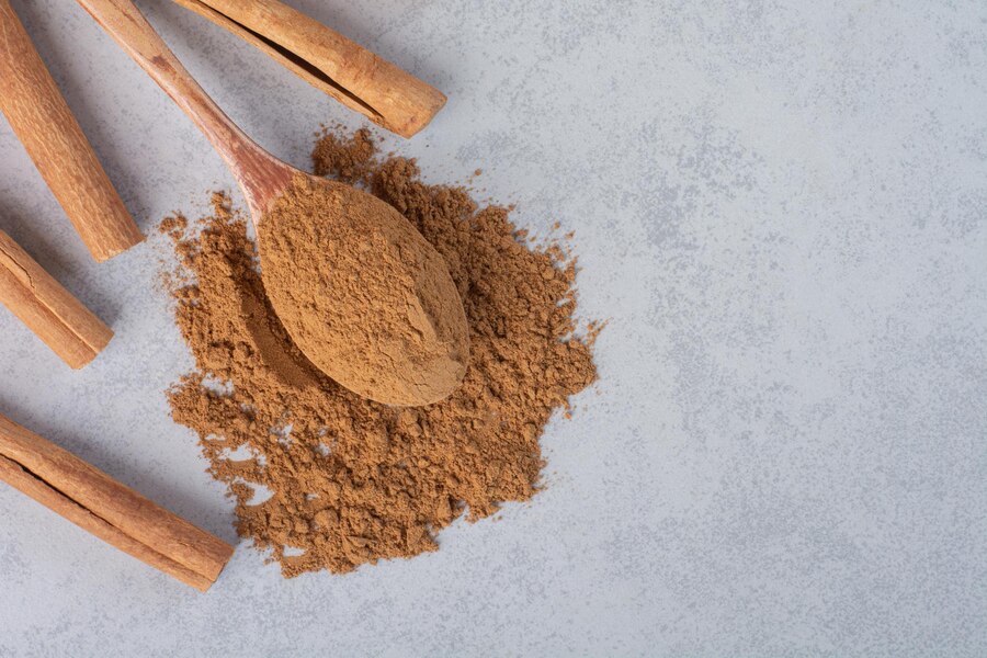 cinnamon for sore throat