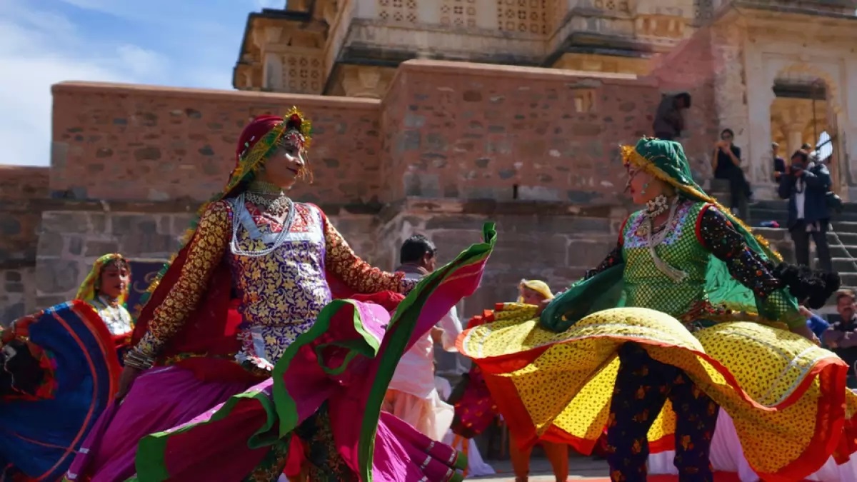 darjeeling himalayan railway ghoom festival date