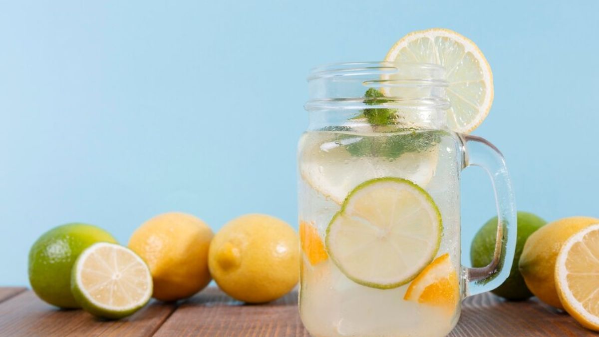 how to clean cars seat stain with club soda