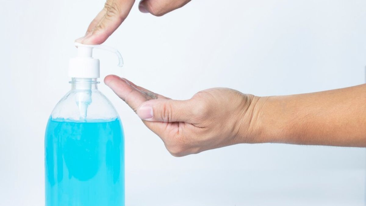 how to use rubbing alcohol for ink stain removal on leather bag