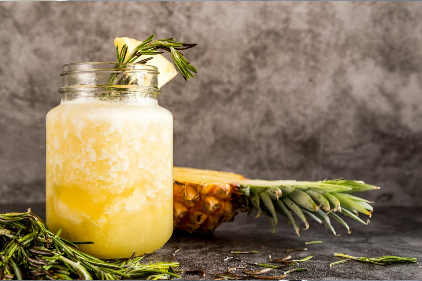 pineapple smoothie