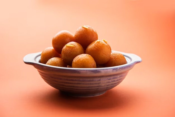 biscuit gulab jamun