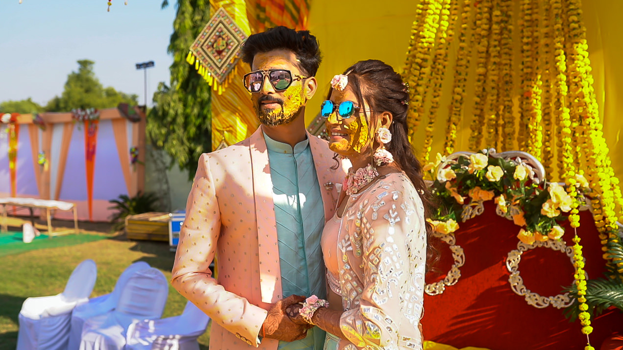 haldi ke baad dulha dulhan ko ghar se bahar kyu nahi jana chahiye