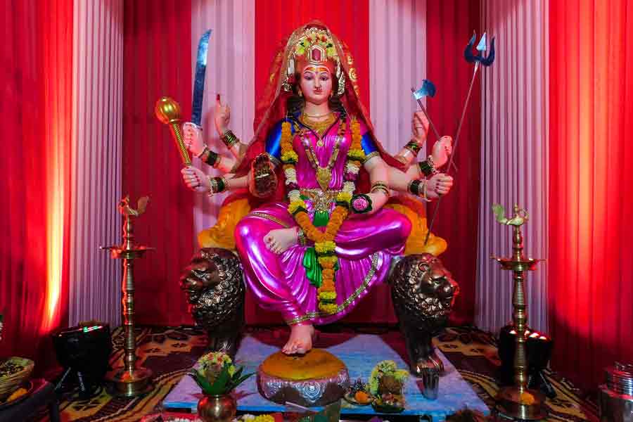how to place mata durga idol as per vastu