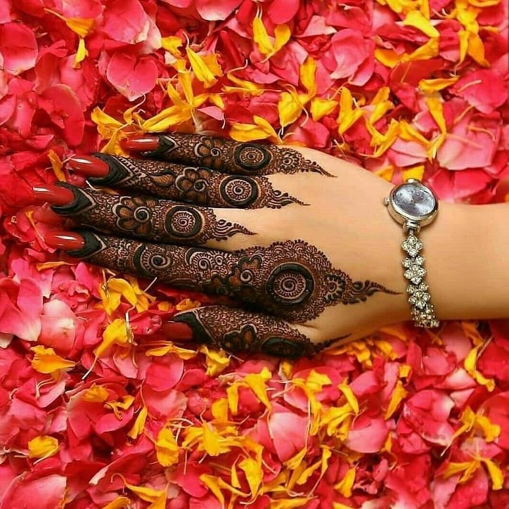 mehndi designs for fingers front