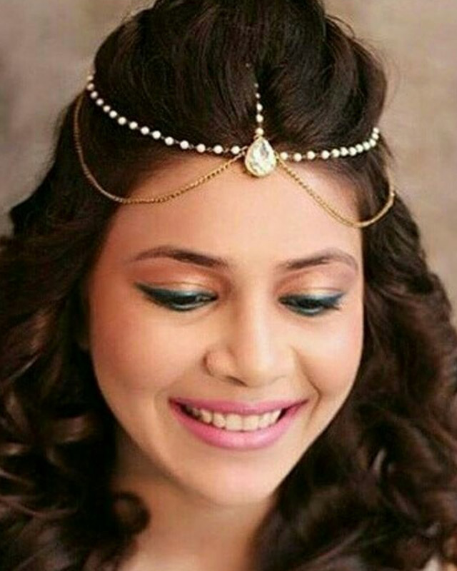 Half Up Half Down hairstyle