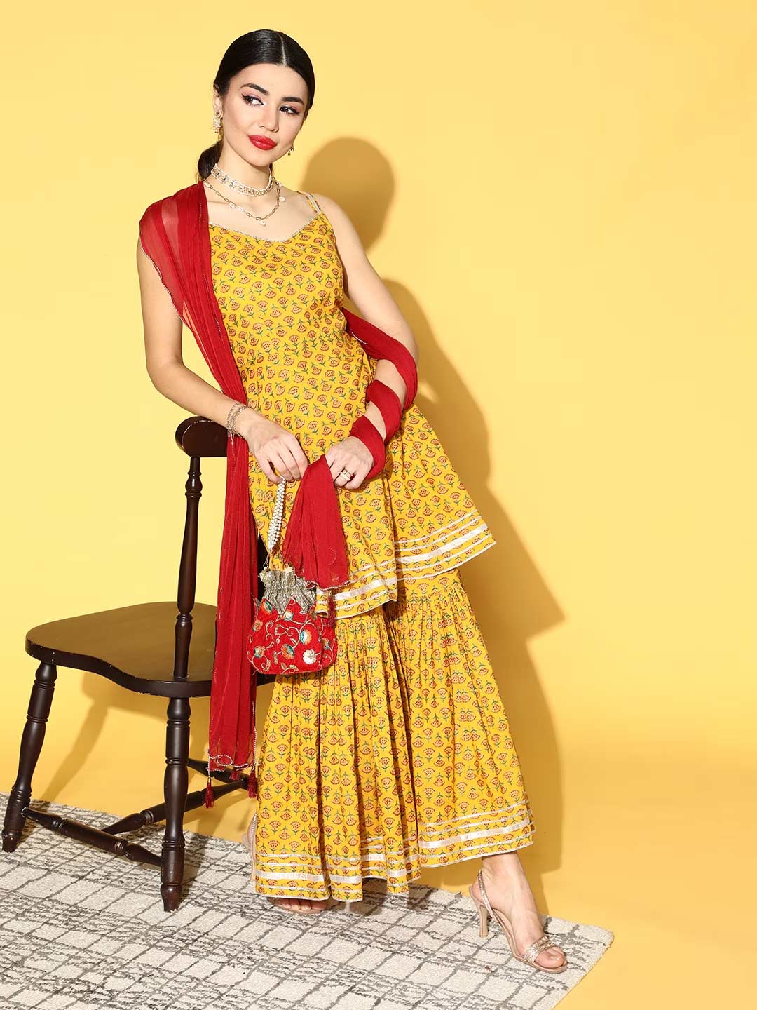 Sharara shopping market in delhi