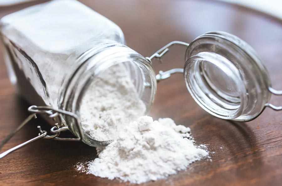 how to clean barbecue grill with baking