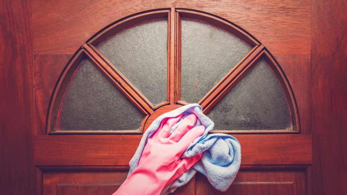 how to clean door fast