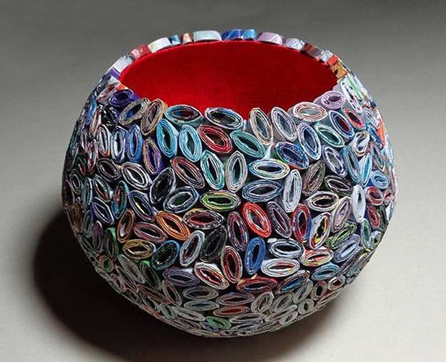 how to decor home with old newspaper