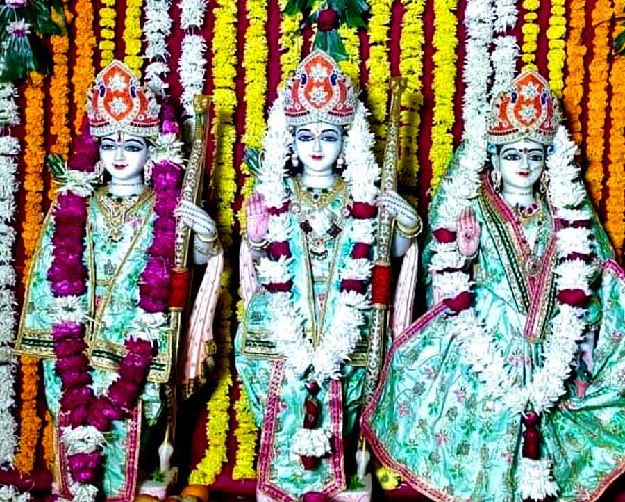 indore sanwer famous temple lord hanuman standing on his head