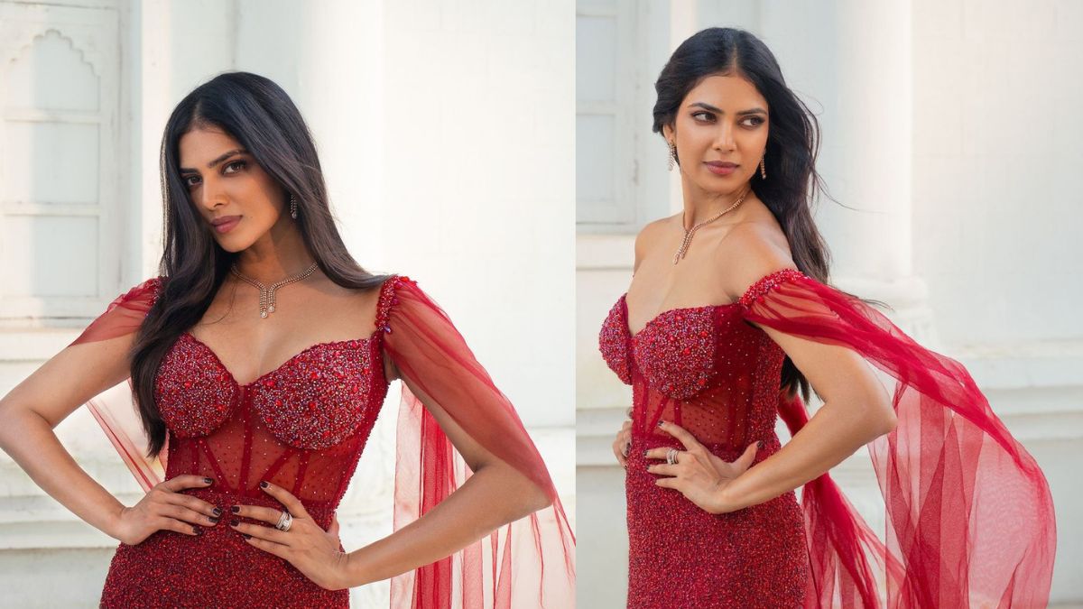 malavika mohanan beautiful clicks