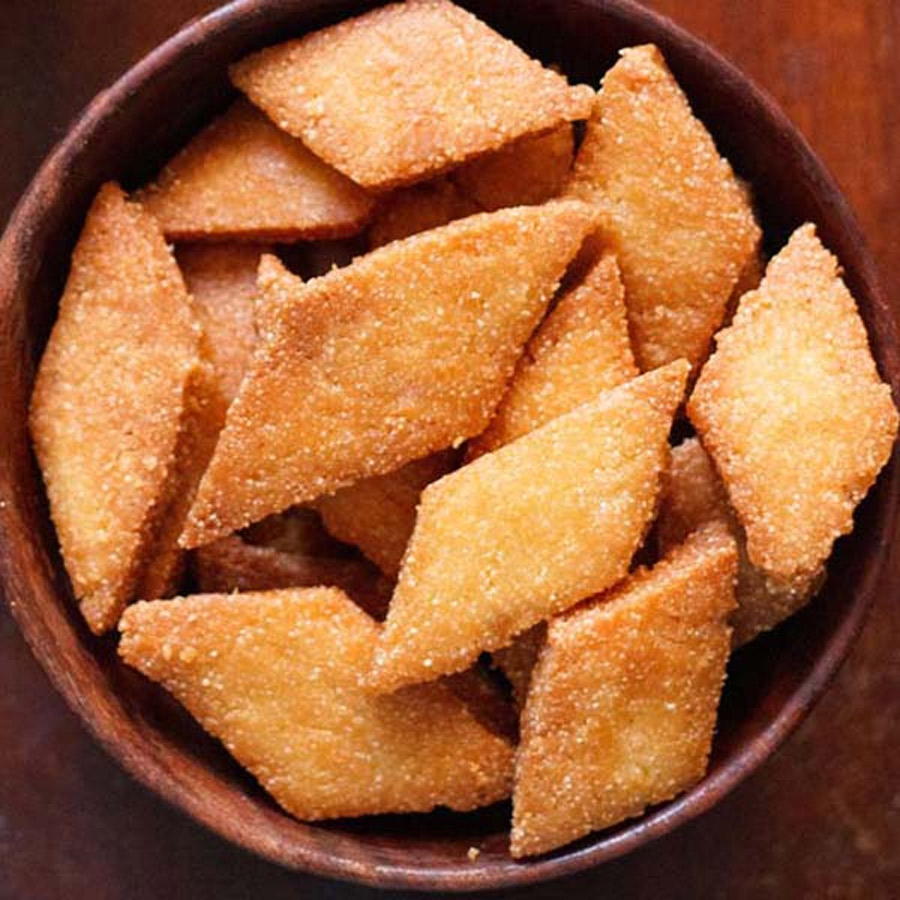 namak pare recipe