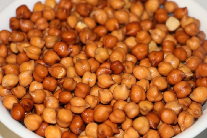 soaked black chickpea benefits