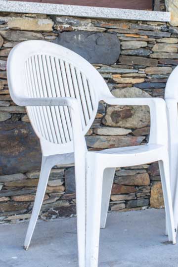 ways to clean dirty chairs