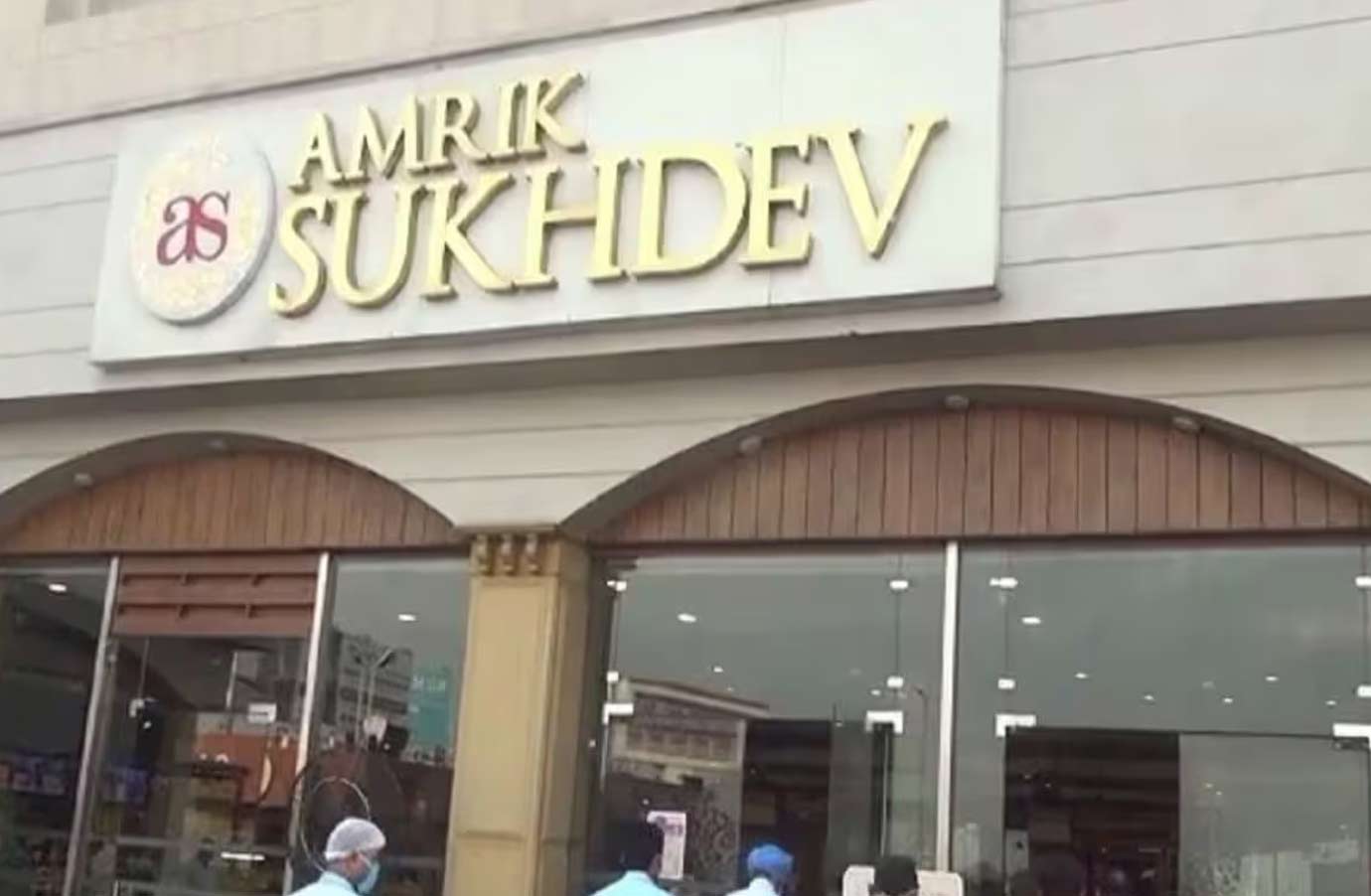 why murthal dhaba sell only vegetarian food