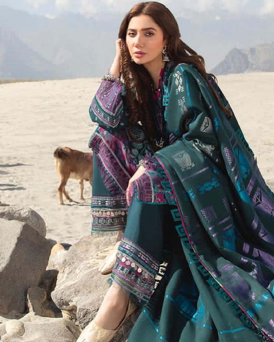 Abstract Salwar Kameez Look